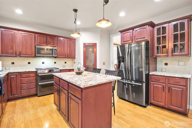 12153 SE 307th place, Auburn, WA 98092