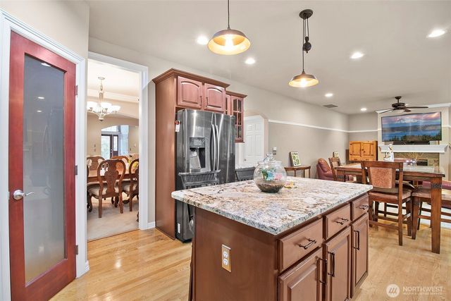 12153 SE 307th place, Auburn, WA 98092