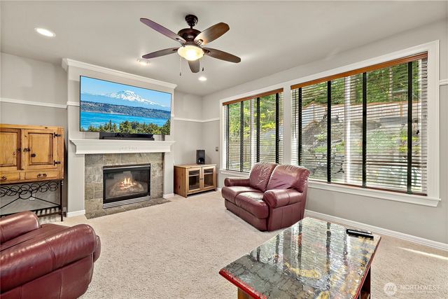 12153 SE 307th place, Auburn, WA 98092