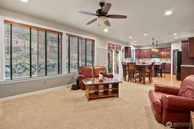 12153 SE 307th place, Auburn, WA 98092