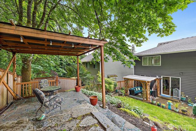 12153 SE 307th place, Auburn, WA 98092