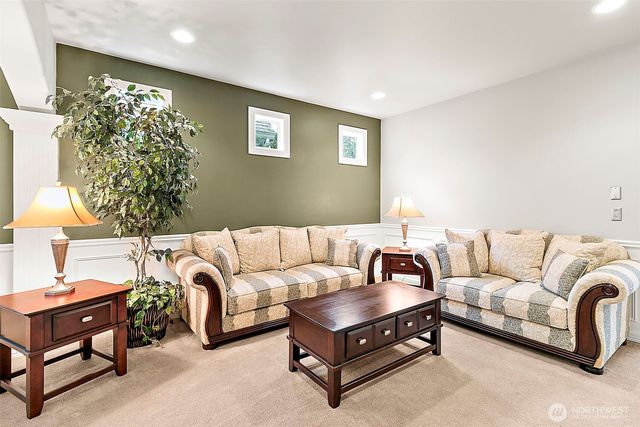 12153 SE 307th place, Auburn, WA 98092