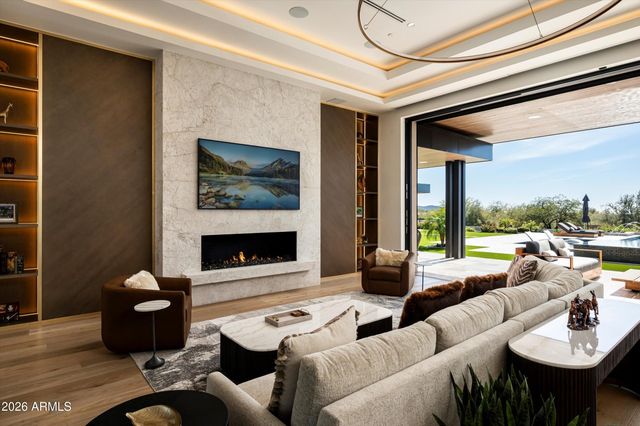 9245 E RIMROCK Drive, Scottsdale, AZ 85255