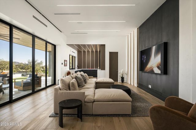 9245 E RIMROCK Drive, Scottsdale, AZ 85255