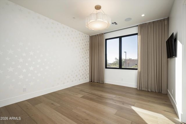 9245 E RIMROCK Drive, Scottsdale, AZ 85255