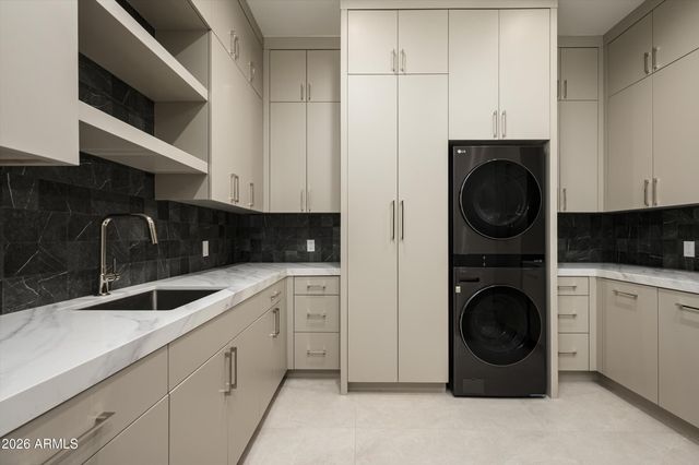 9245 E RIMROCK Drive, Scottsdale, AZ 85255