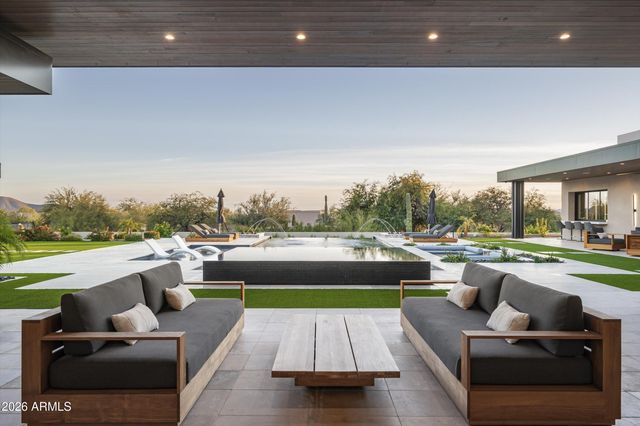 9245 E RIMROCK Drive, Scottsdale, AZ 85255