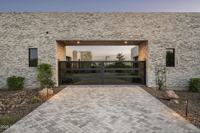 9245 E RIMROCK Drive, Scottsdale, AZ 85255