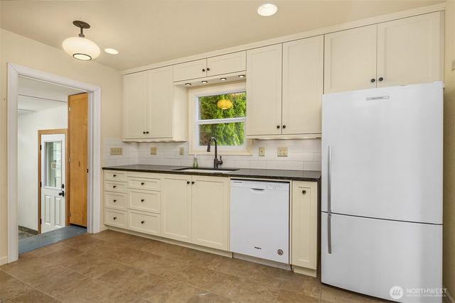 17289 Dunbar Road, Mount Vernon, WA 98273