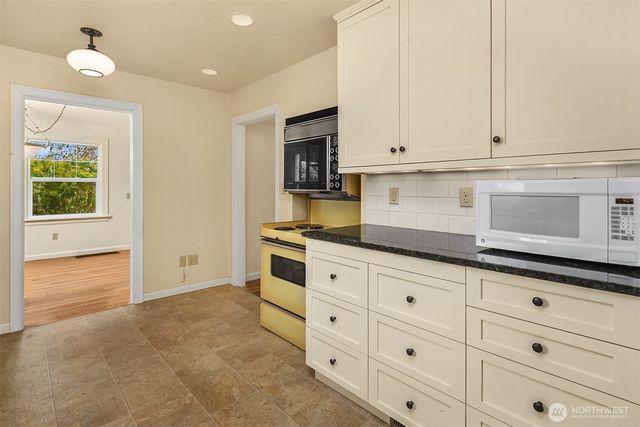 17289 Dunbar Road, Mount Vernon, WA 98273