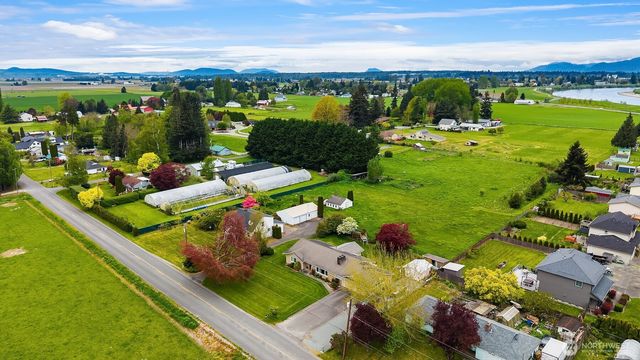 17289 Dunbar Road, Mount Vernon, WA 98273