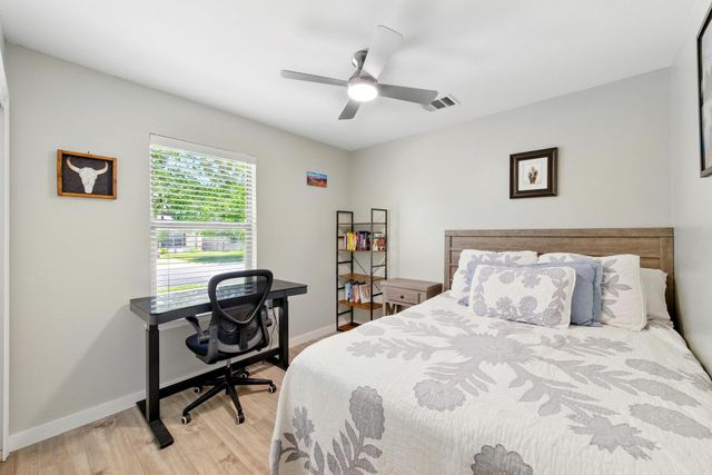 5307 Apple Orchard LN, Austin, TX 78744