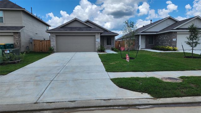 18659 Cepagatti Dr, New Caney, TX 77357
