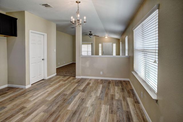 319 Wild Cat DR, Bastrop, TX 78602