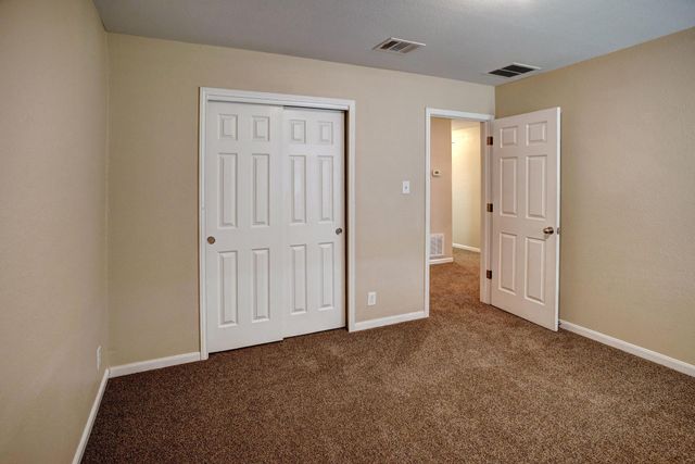 319 Wild Cat DR, Bastrop, TX 78602