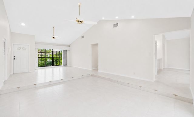 5055 NW 89TH Way, Coral Springs, FL 33067