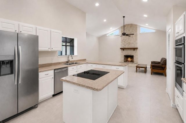 5055 NW 89TH Way, Coral Springs, FL 33067