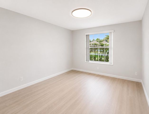 5055 NW 89TH Way, Coral Springs, FL 33067