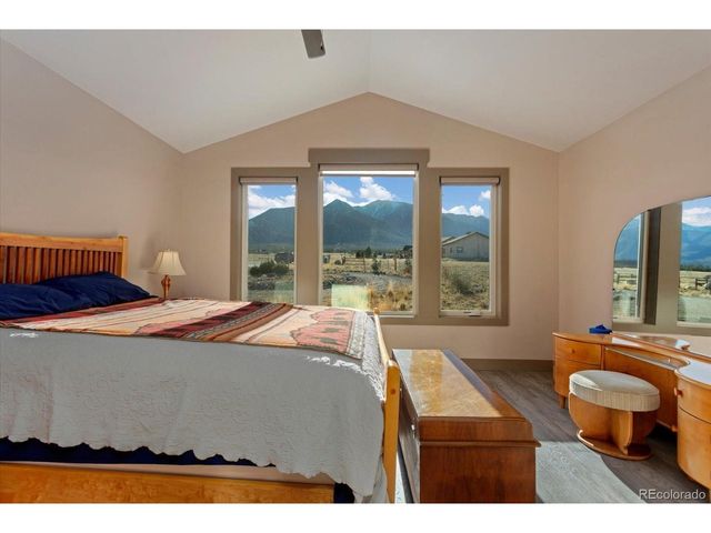14543 N Stagecoach Ln, Buena Vista, CO 81211