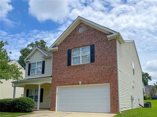1100 Birkdale Drive, Mebane, NC 27302
