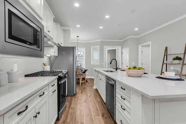 214 Garden Gate Way Way, Summerville, SC 29486