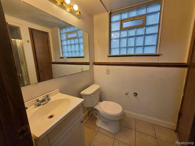 25590 Wick Road, Taylor, MI 48180