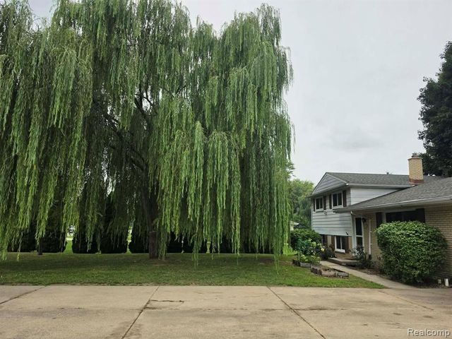 25590 Wick Road, Taylor, MI 48180
