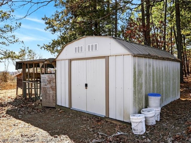 95 Deer Trail, Booneville, AR 72927