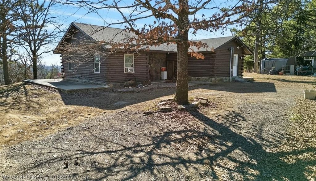 95 Deer Trail, Booneville, AR 72927