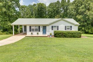 321 Springdale Avenue, Liberty, SC 29657