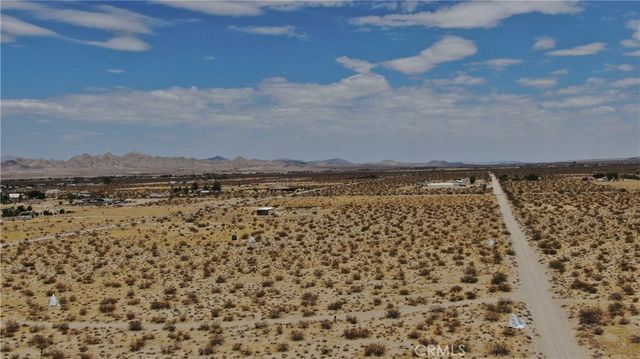 35530 El Dorado, Lucerne Valley, CA 92356