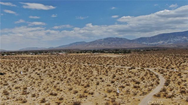 35530 El Dorado, Lucerne Valley, CA 92356