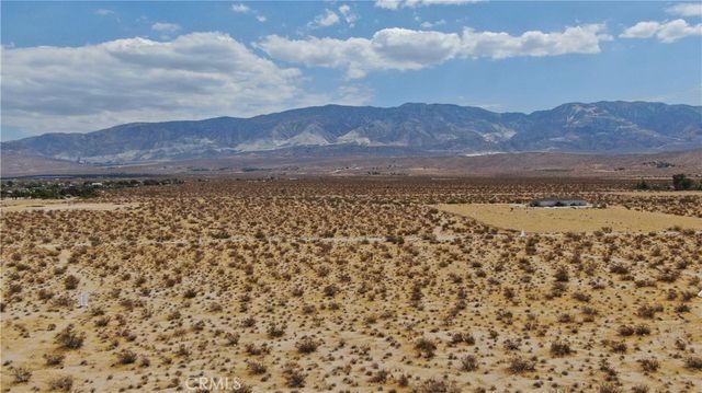 35530 El Dorado, Lucerne Valley, CA 92356