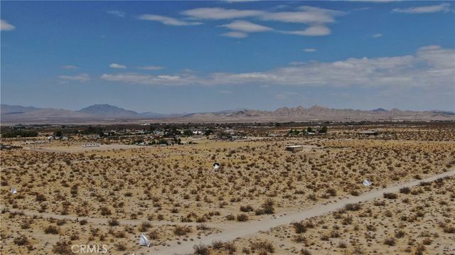 35530 El Dorado, Lucerne Valley, CA 92356