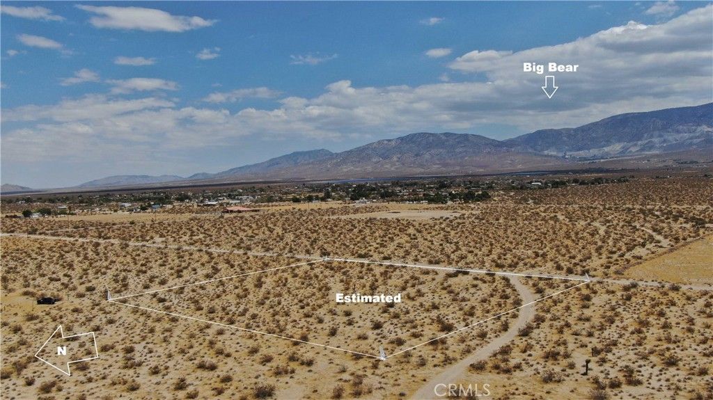 Image 14 of property listing at 35530 El Dorado, Lucerne Valley, CA 92356