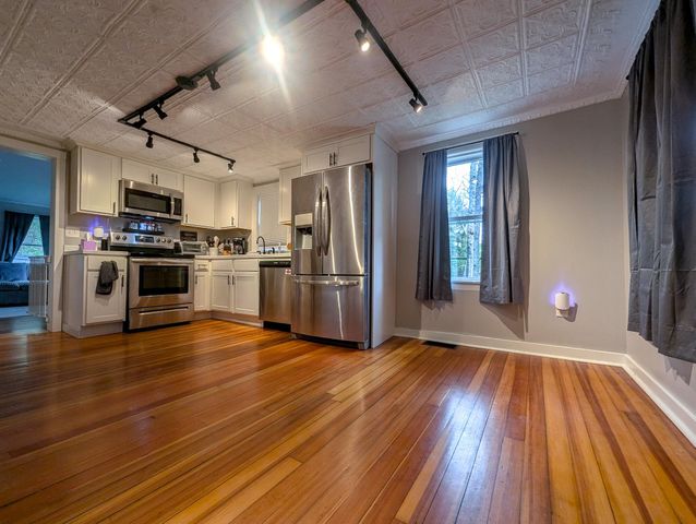 65 Sullivan Street, Keene, NH 03431