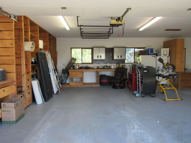 34219 Glen Drive, Chiloquin, OR 97624