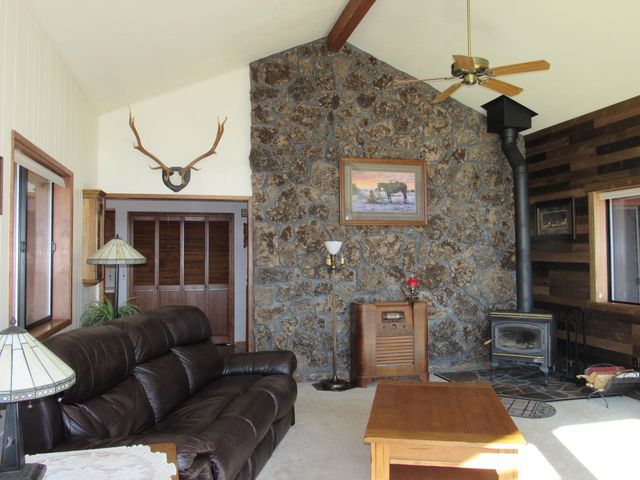 34219 Glen Drive, Chiloquin, OR 97624