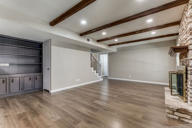 10215 Charter Ridge, San Antonio, TX 78230