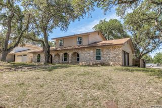 10215 Charter Ridge, San Antonio, TX 78230