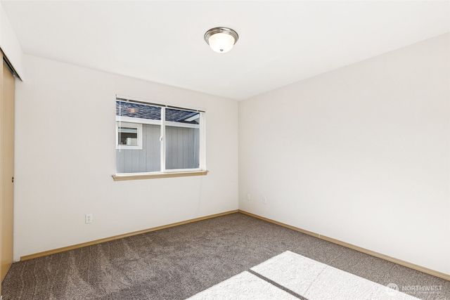 10044 19th Avenue SW, Seattle, WA 98146