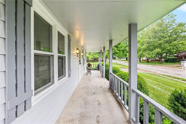 604 Finch Street, Raymore, MO 64083