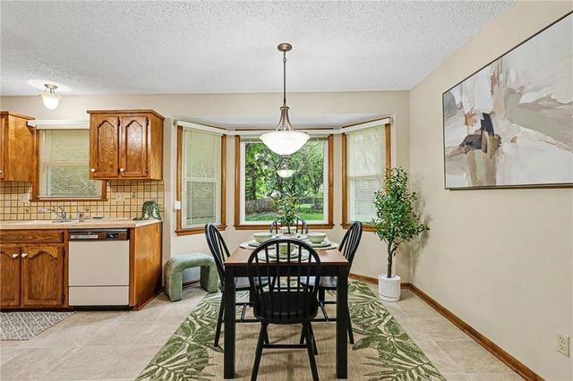 604 Finch Street, Raymore, MO 64083