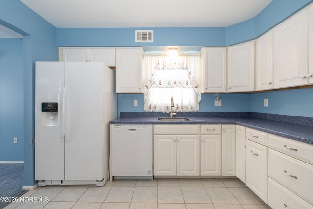 42 Buttonwood Court, Lakewood, NJ 08701