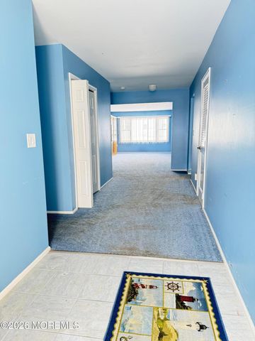 42 Buttonwood Court, Lakewood, NJ 08701