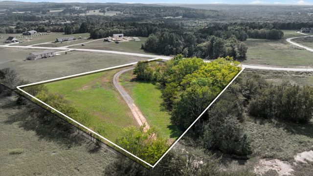 16622 Caeli Heights, Winona, TX 75792