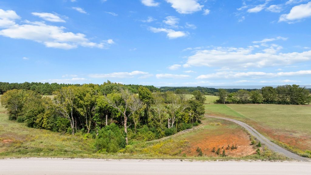 16622 Caeli Heights, Winona, TX 75792
