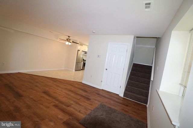 32 PIN OAK LN, Tuckerton, NJ 08087