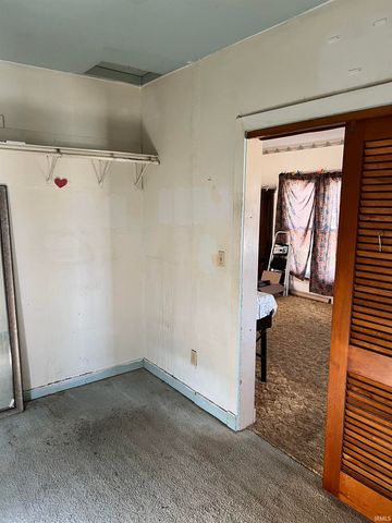 613 S 9th Street, Goshen, IN 46526