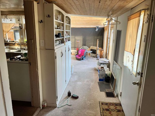 613 S 9th Street, Goshen, IN 46526